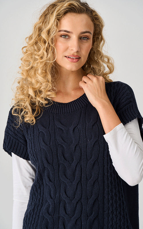 Cotton Knit Cable Top In Navy