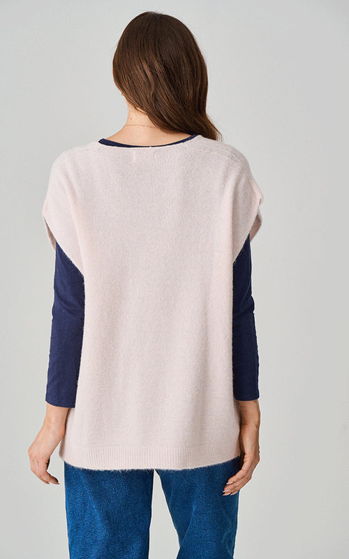 Alpaca V-Neck Knit In Pale Pink